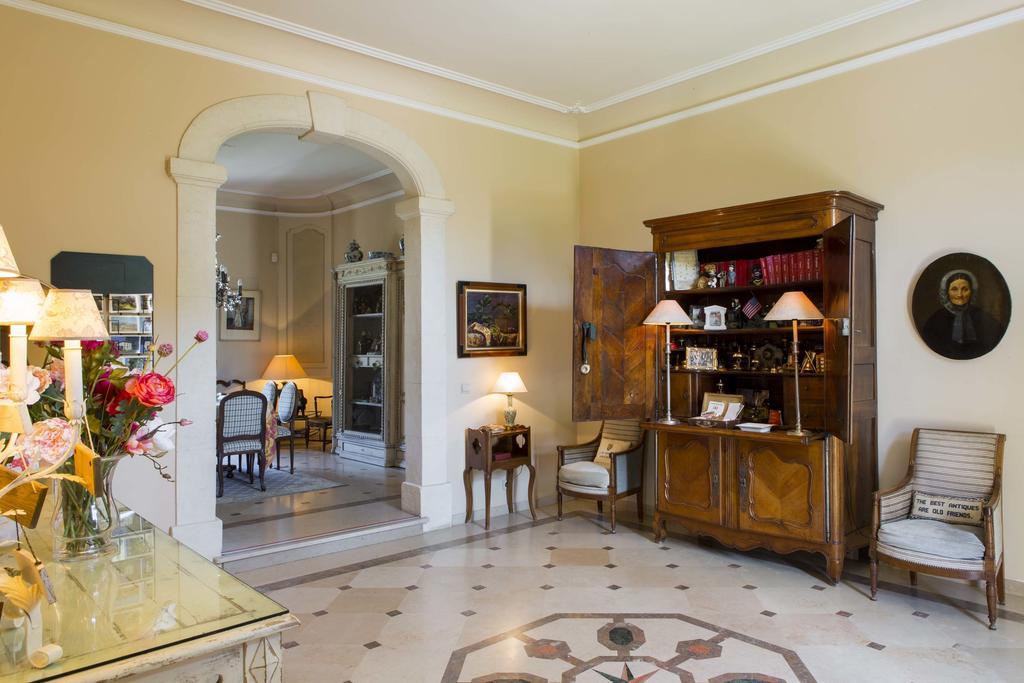 Chateau Talaud Bed and Breakfast Loriol-du-Comtat Exterior foto