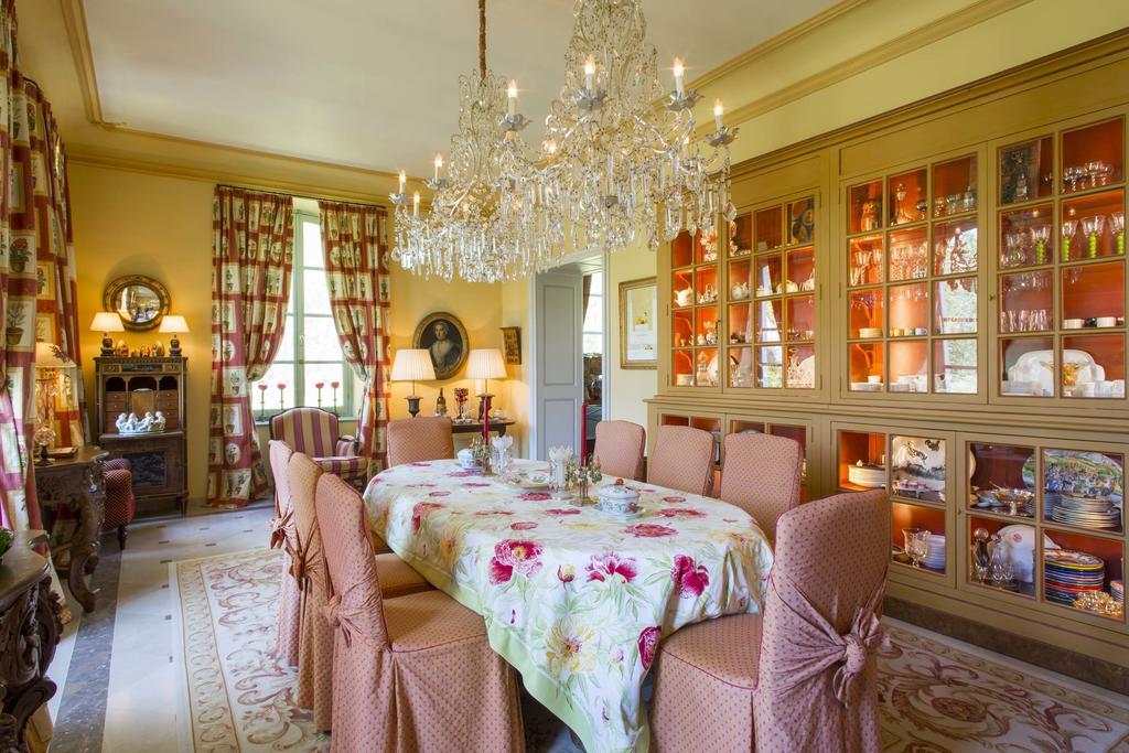 Chateau Talaud Bed and Breakfast Loriol-du-Comtat Exterior foto
