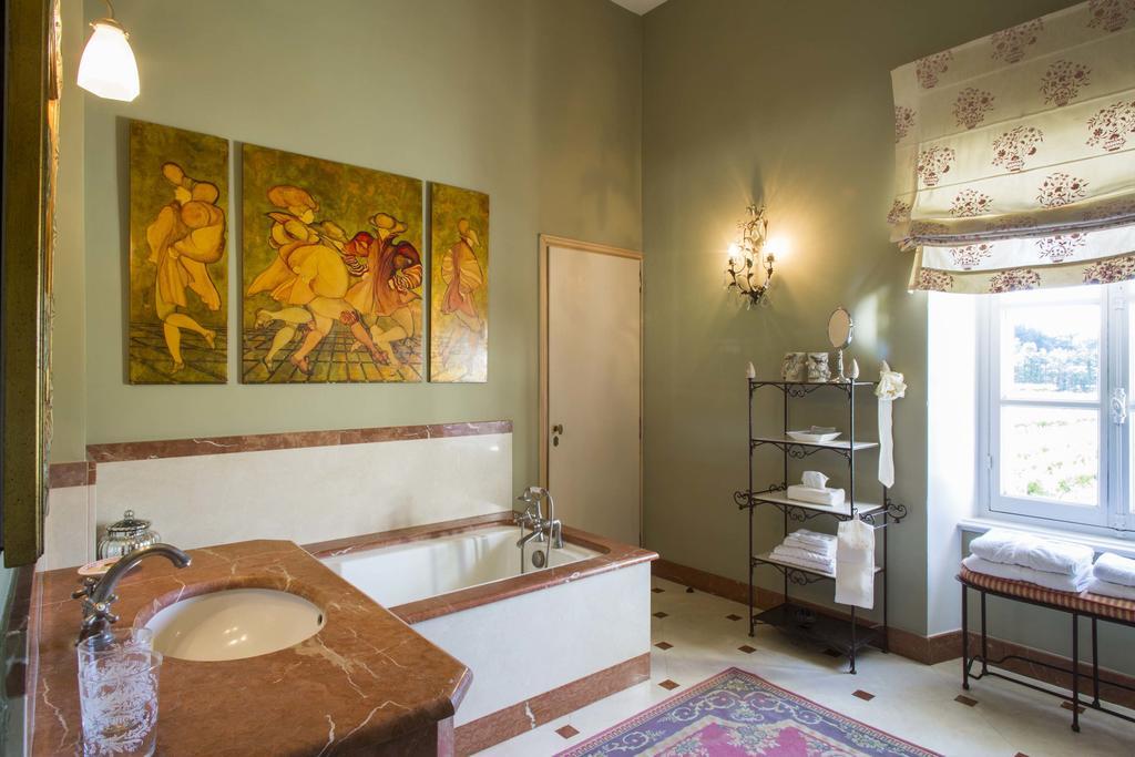 Chateau Talaud Bed and Breakfast Loriol-du-Comtat Habitación foto