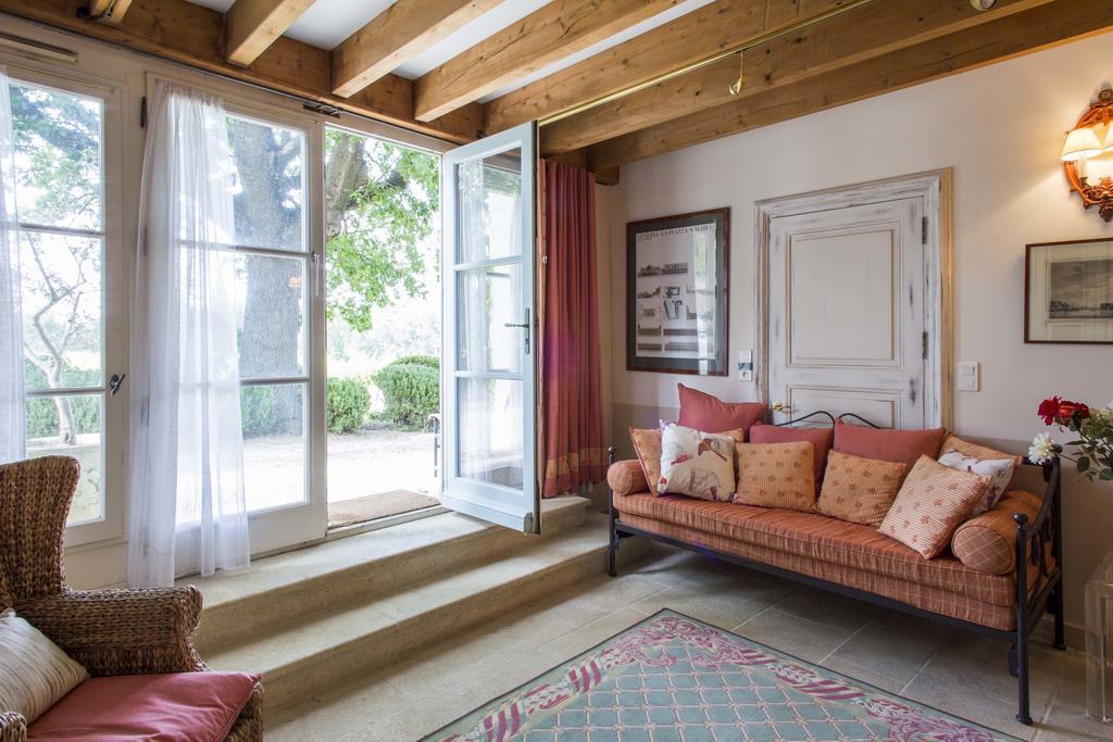 Chateau Talaud Bed and Breakfast Loriol-du-Comtat Exterior foto